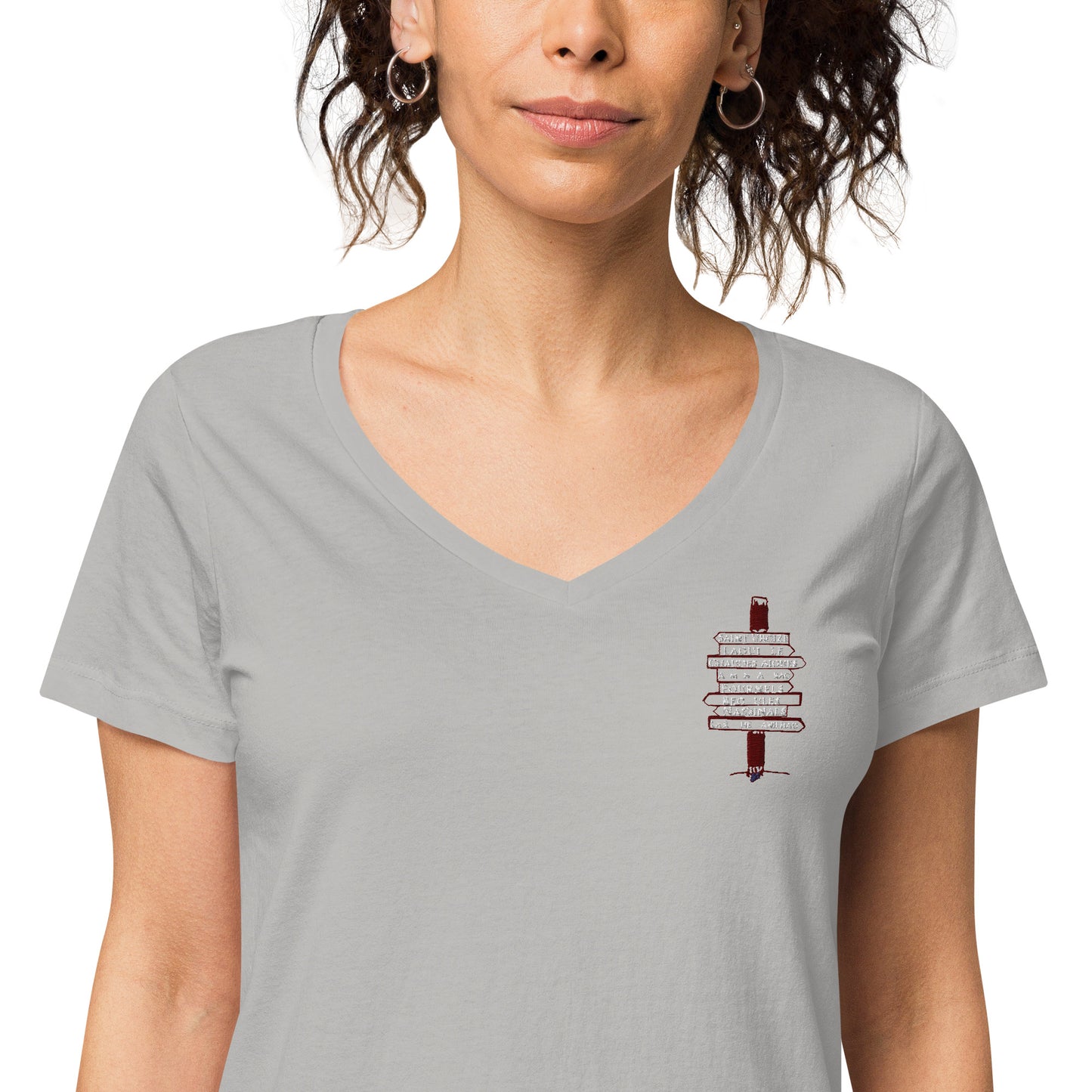 Broderie STZ, T-shirt col V ajusté femme